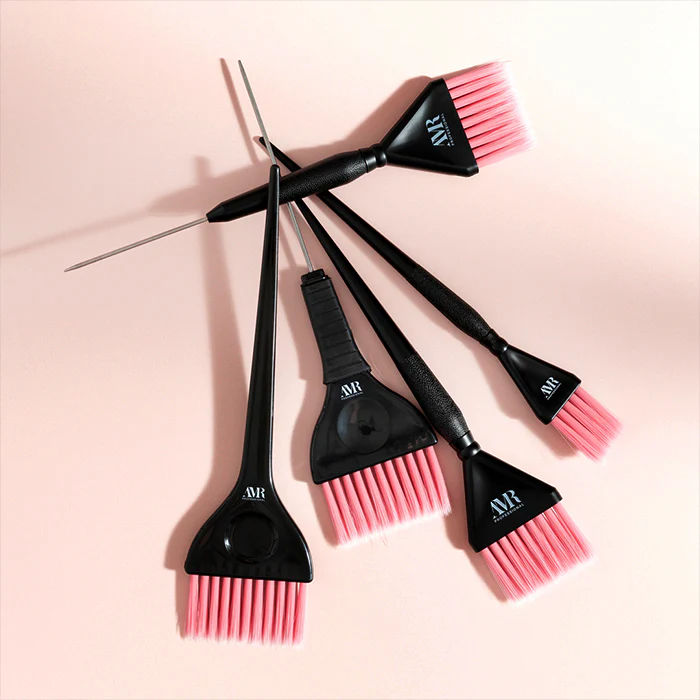 AMR Professional Tail Tint Brush Medium Soft Pink - Image 4